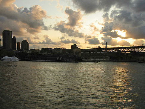 Hafen und Oper