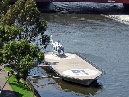 Fotos Yarra River mit Schiff