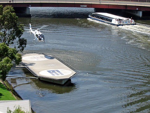 Fotos Yarra River mit Schiff